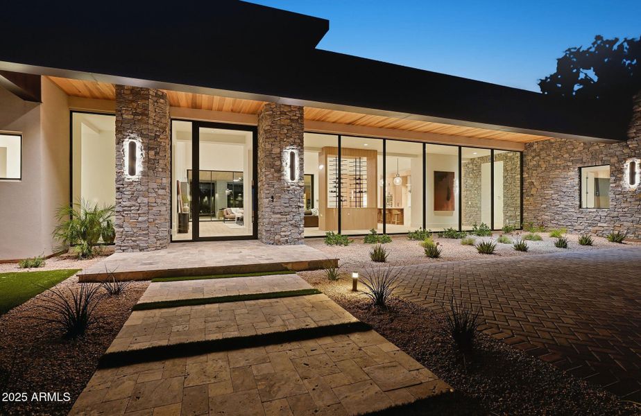 135-web-or-mls-016_ListerPros