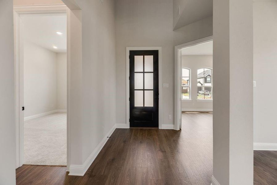 Spacious, unfurnished interior of a new home in Villages of Creekwood, Frisco (Image 32). Spacious, unfurnished interior of a new home in Villages of Creekwood, Frisco (Image 32).