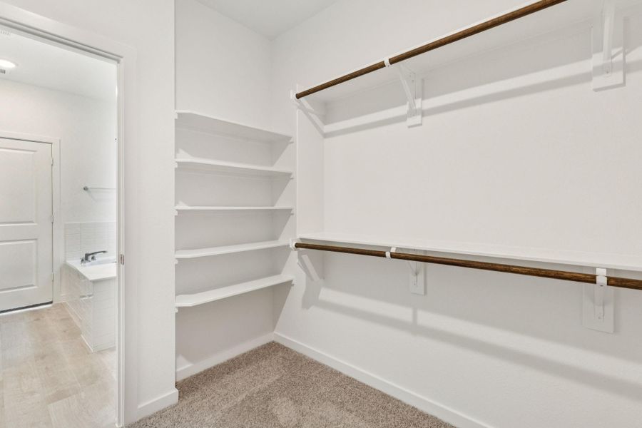 Image 33 of a home in Mavera.