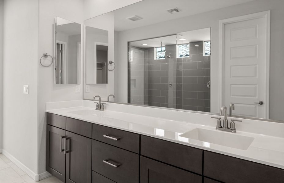 Furnished interior view inside a new home in Allen Ranches, Litchfield Park (Image 11).