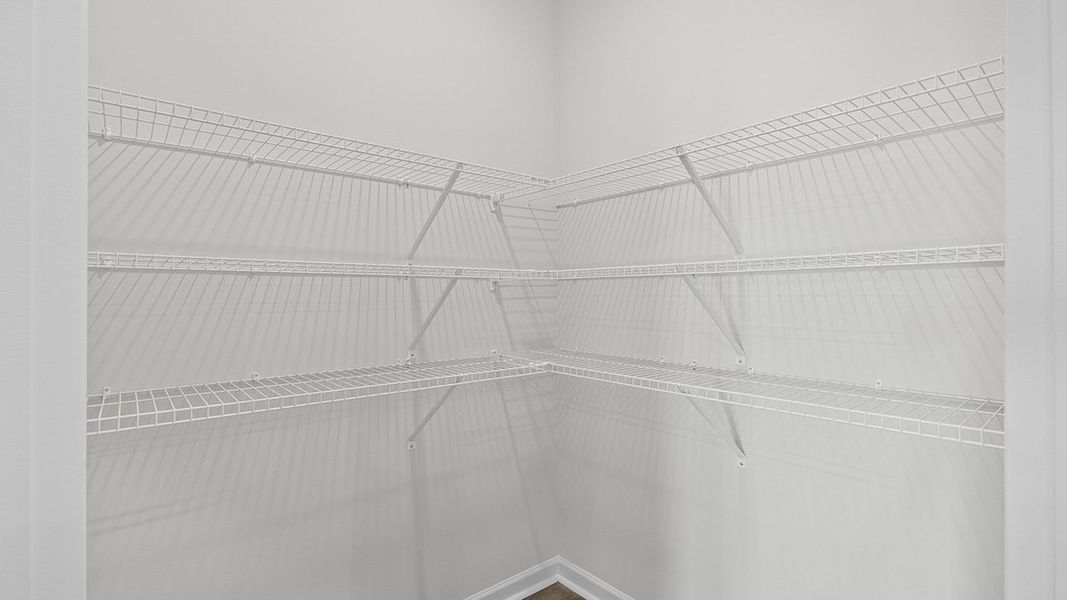 Spacious, unfurnished interior of a new home in Highland Hills, Graniteville (Image 17).