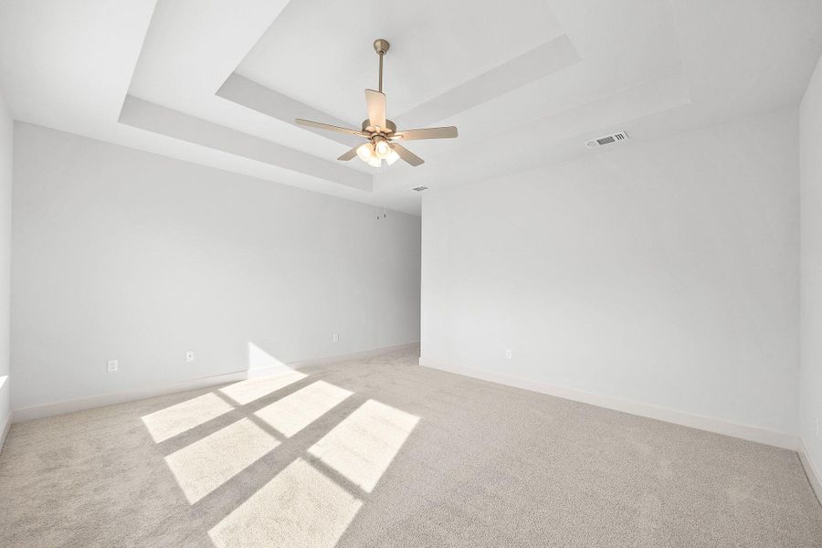 Spacious, unfurnished interior of a new home in Nolina, Georgetown (Image 26).
