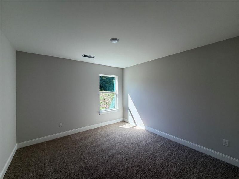 Spacious, unfurnished interior of a new home in , Dawsonville (Image 12).