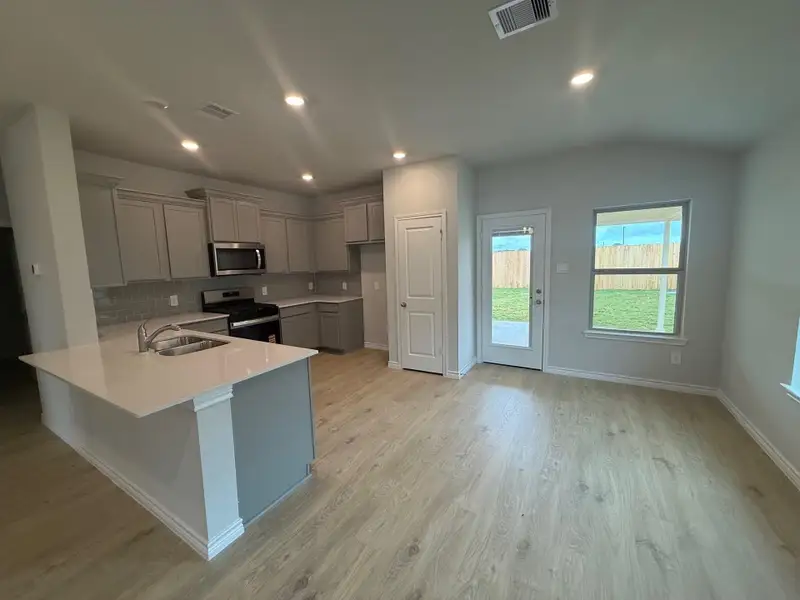 Image 12 of a home in Southern Pointe. Image 12 of a home in Southern Pointe.