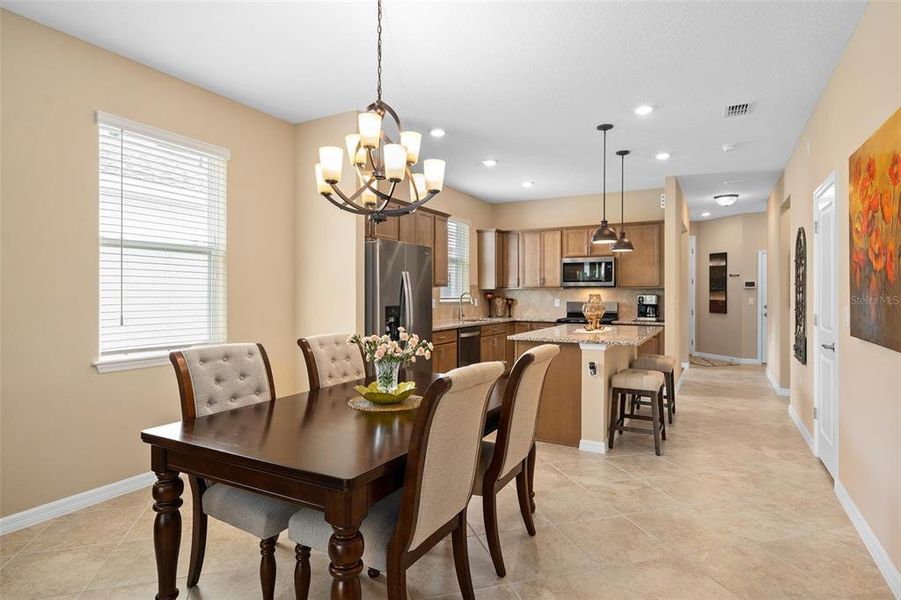Furnished interior view inside a new home in Del Webb Minneola, Minneola (Image 27).