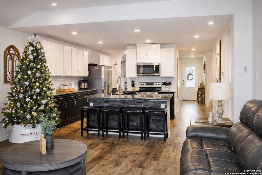 Furnished interior view inside a new home in Solana Ridge, San Antonio (Image 10).