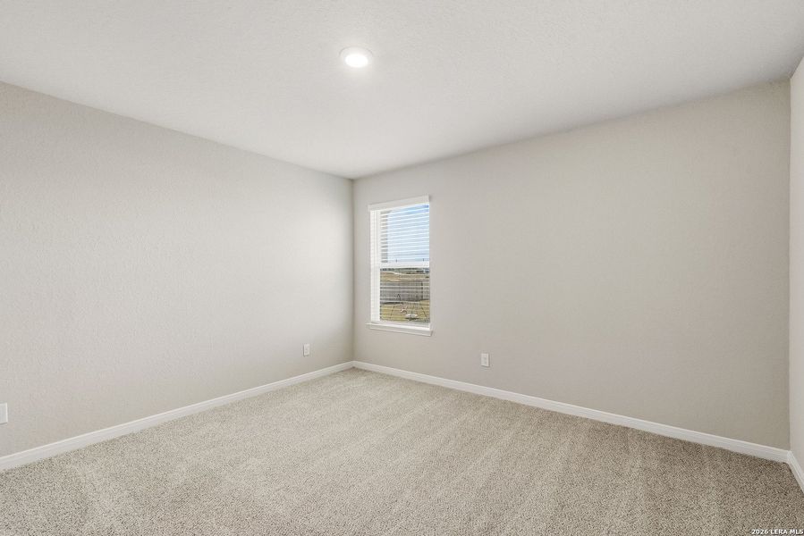 Spacious, unfurnished interior of a new home in Hickory Ridge, Elmendorf (Image 14).