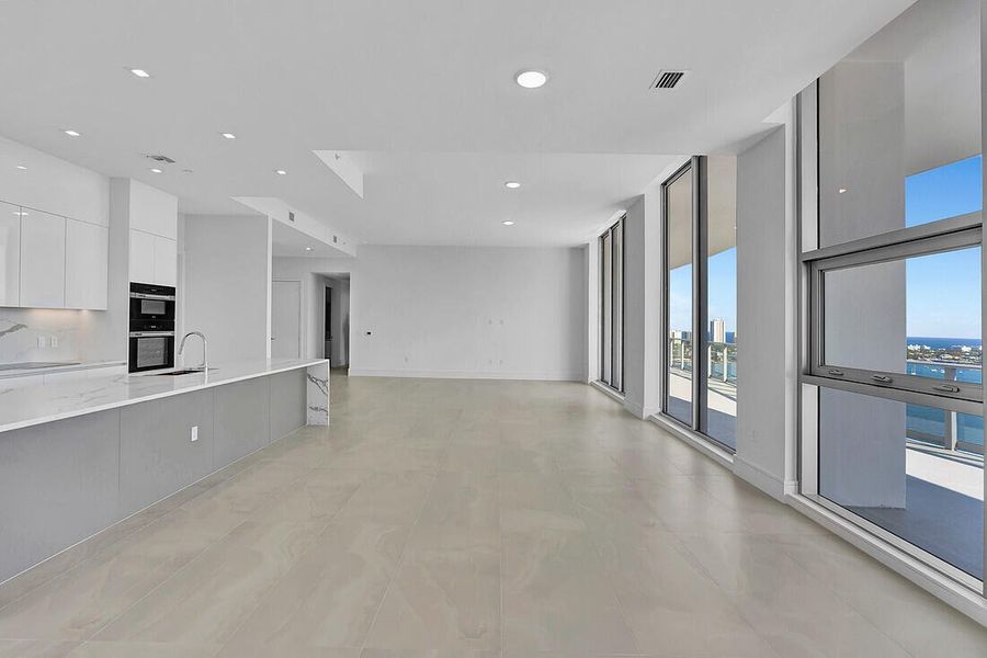 Nautilus 2411 Living 3