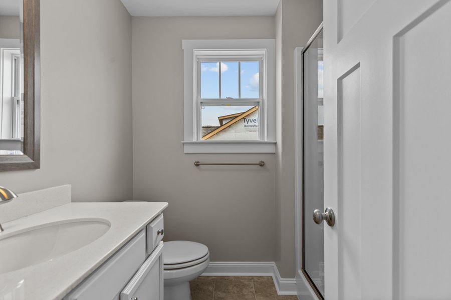 Representative furnished interior of a home built from the Haddock by Bill Clark Homes in Laurel Oaks, Greenville (Image 16).