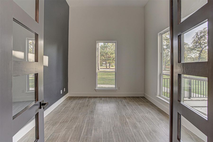 Lots of natural light. Lots of natural light.