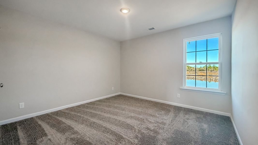 Spacious, unfurnished interior of a new home in Grand Reserve, Hinesville (Image 16).