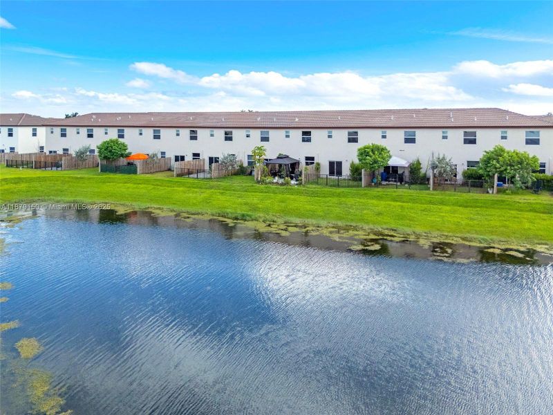 Image 28 of a home in .