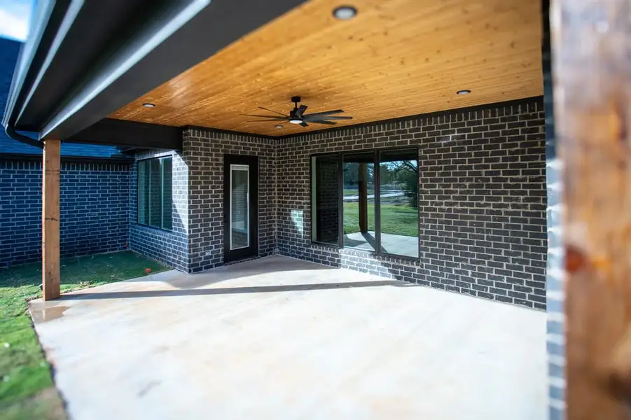 Exterior details and patio area of a home in , Tyler (Image 26).