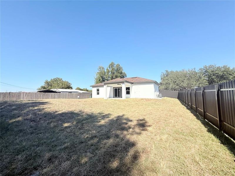 Exterior details and patio area of a home in , Punta Gorda (Image 14).