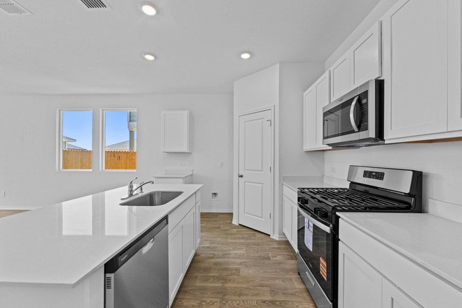 Furnished interior view inside a new home in Valverde, Bastrop (Image 11).