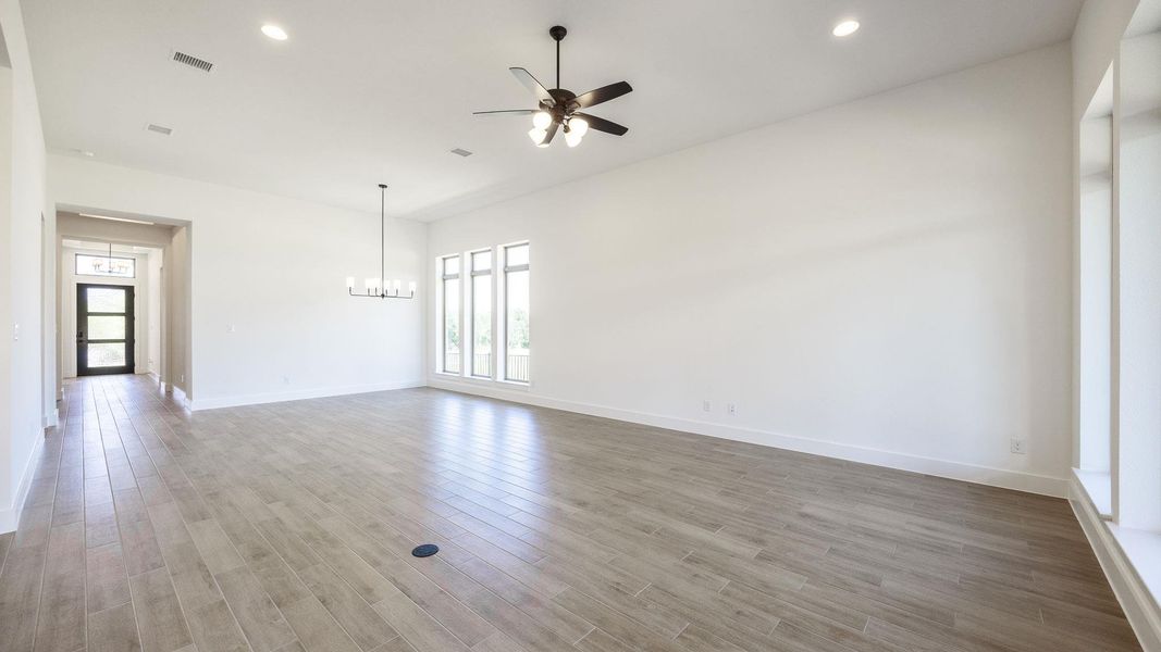 Spacious, unfurnished interior of a new home in Parkside on the River West, Georgetown (Image 11).