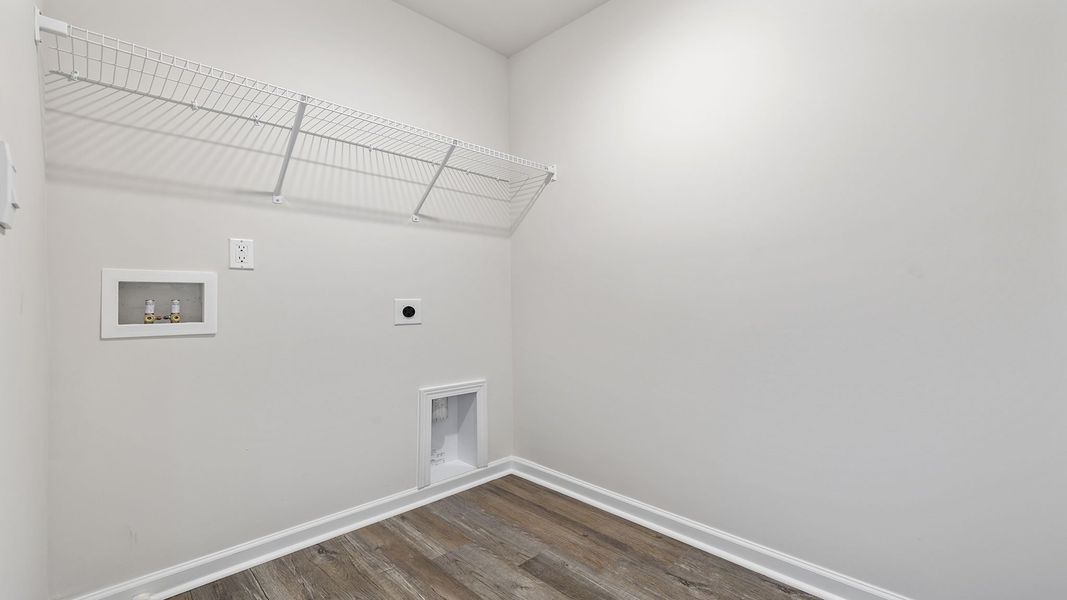 Spacious, unfurnished interior of a new home in Village Grove, Greenville (Image 29).