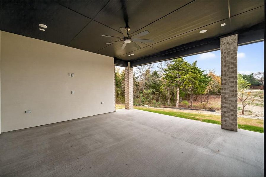 Exterior details and patio area of a home in , Ovilla (Image 24). Exterior details and patio area of a home in , Ovilla (Image 24).