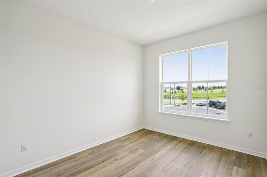 Spacious, unfurnished interior of a new home in Isla Mirada, San Antonio (Image 26).