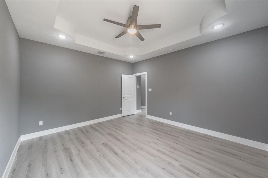 Spacious, unfurnished interior of a new home in , Hillsboro (Image 18). Spacious, unfurnished interior of a new home in , Hillsboro (Image 18).