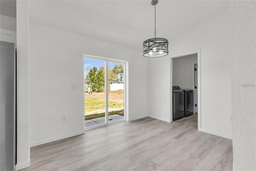 Spacious, unfurnished interior of a new home in , Ocala (Image 21).