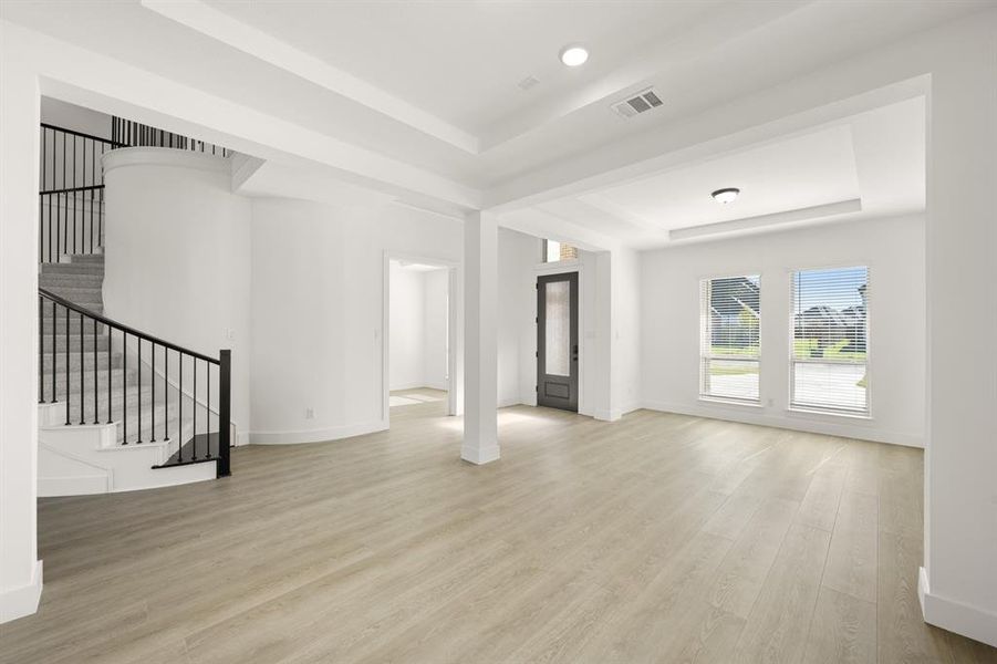 516 Burtin-  Flex SPace-3