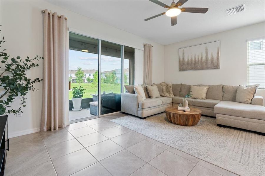 Furnished interior view inside a new home in , Apollo Beach (Image 17).
