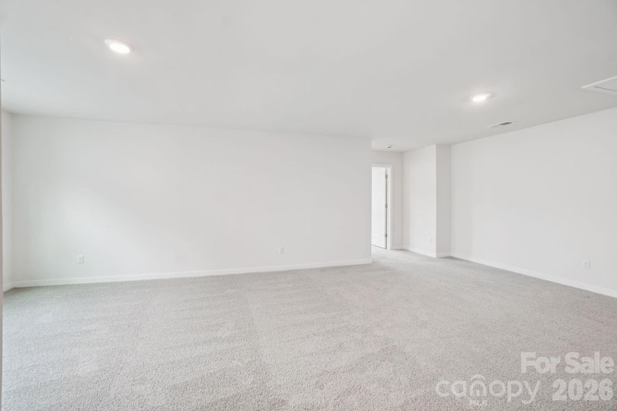Spacious, unfurnished interior of a new home in , Weaverville (Image 26).