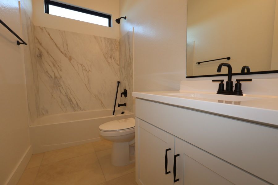 Image 31 of a home in Edgewood.