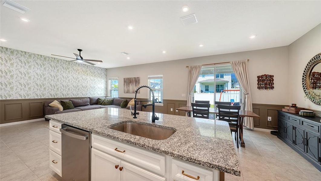 Furnished interior view inside a new home in , Bradenton (Image 37).