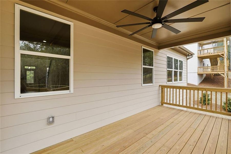 Exterior details and patio area of a home in , Dawsonville (Image 3).