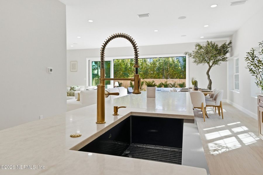 Image 70 of a home in .