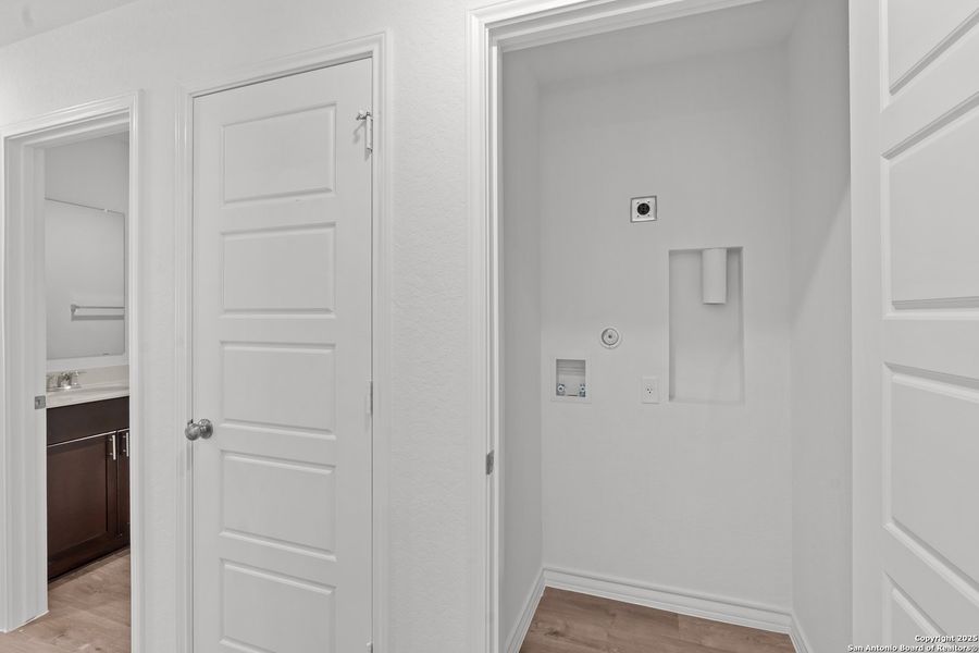 Image 28 of a home in Vista Real.