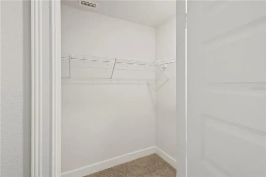 Spacious, unfurnished interior of a new home in Royal Highlands, Weeki Wachee (Image 22).