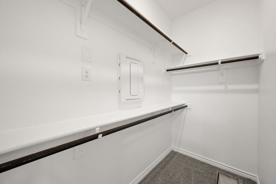 Spacious, unfurnished interior of a new home in Eagle Cove, Denton (Image 20). Spacious, unfurnished interior of a new home in Eagle Cove, Denton (Image 20).