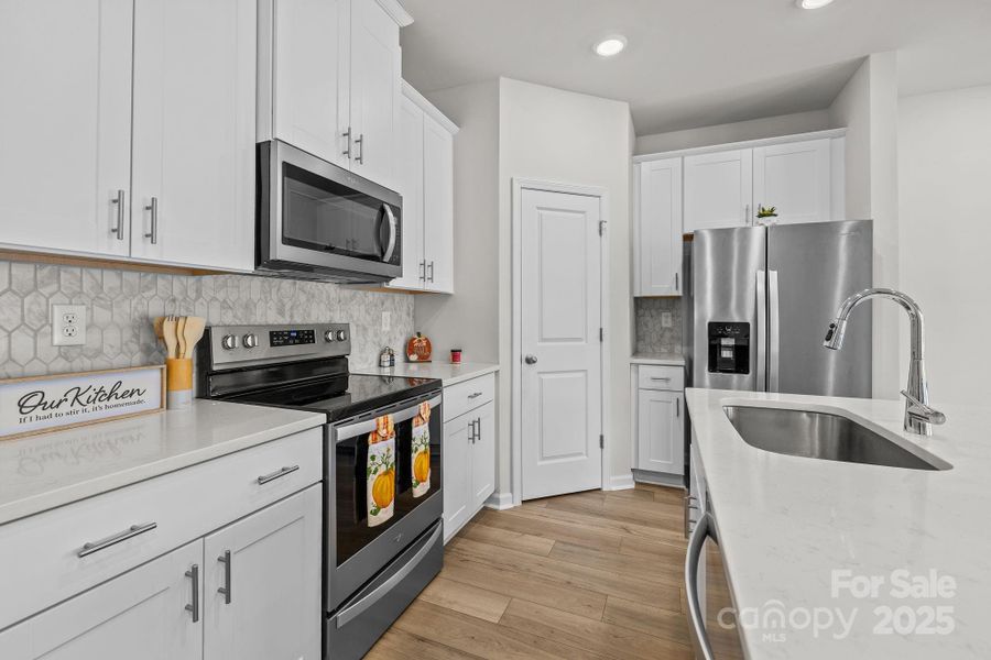 Furnished interior view inside a new home in , Fort Mill (Image 21). Furnished interior view inside a new home in , Fort Mill (Image 21).