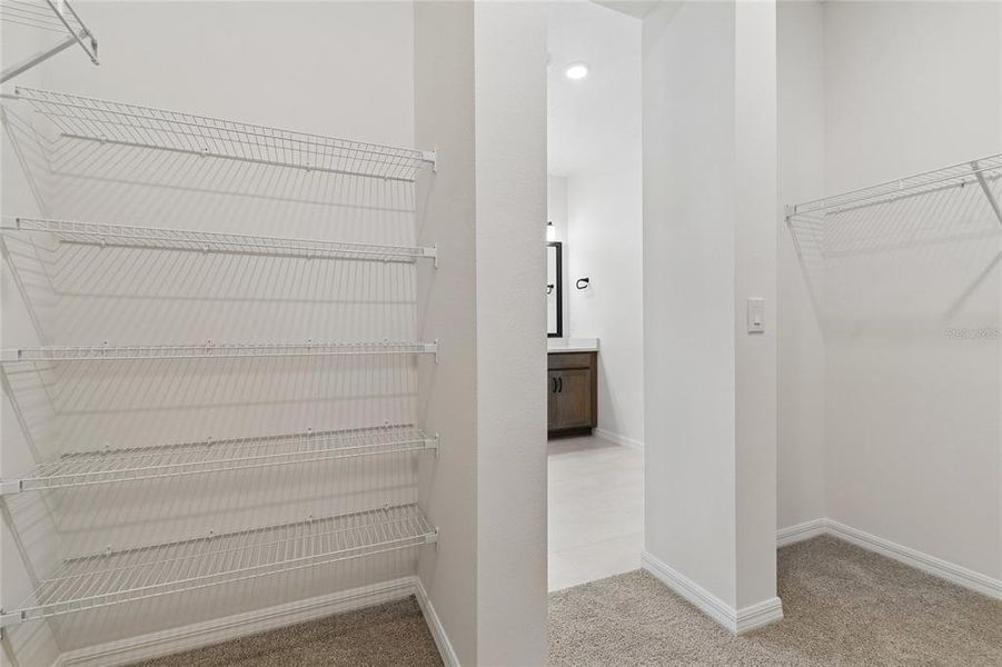 Spacious, unfurnished interior of a new home in Waterset Tradition Series, Apollo Beach (Image 11). Spacious, unfurnished interior of a new home in Waterset Tradition Series, Apollo Beach (Image 11).