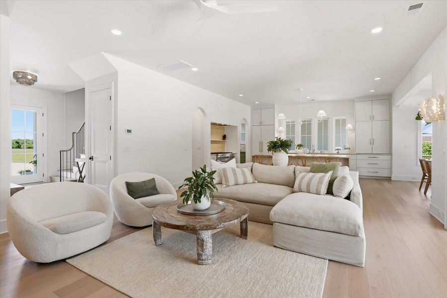 Furnished interior view inside a new home in , Wadmalaw Island (Image 41).