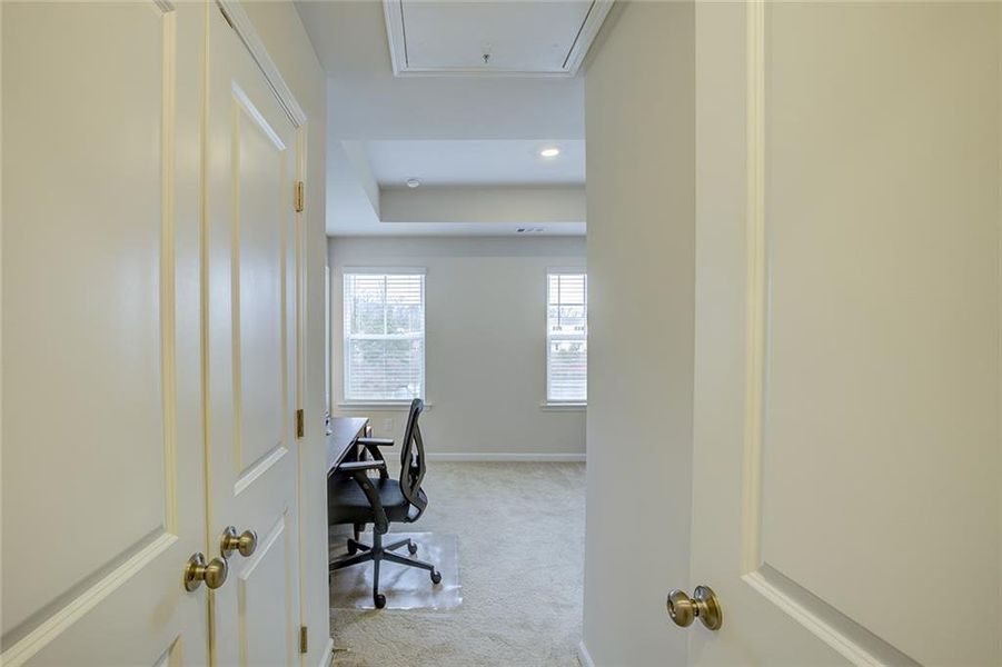 Spacious, unfurnished interior of a new home in , Lawrenceville (Image 24).