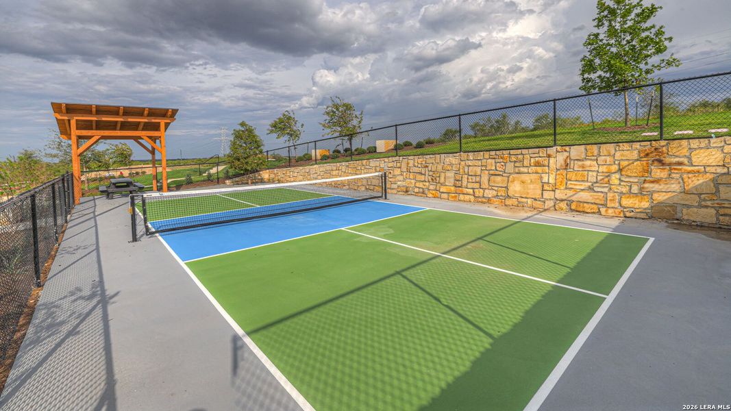 Community amenities in Bollinger, Maxwell (Image 20).