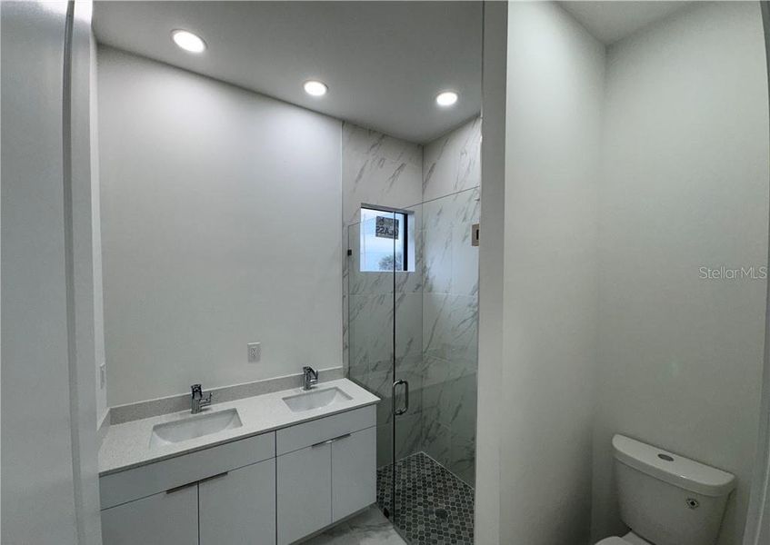 Furnished interior view inside a new home in , Cape Coral (Image 16).
