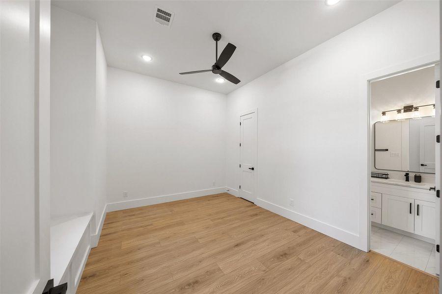 Spacious, unfurnished interior of a new home in , Montgomery (Image 42).