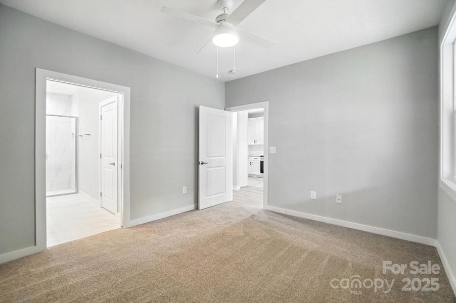 Spacious, unfurnished interior of a new home in , Hickory (Image 20).