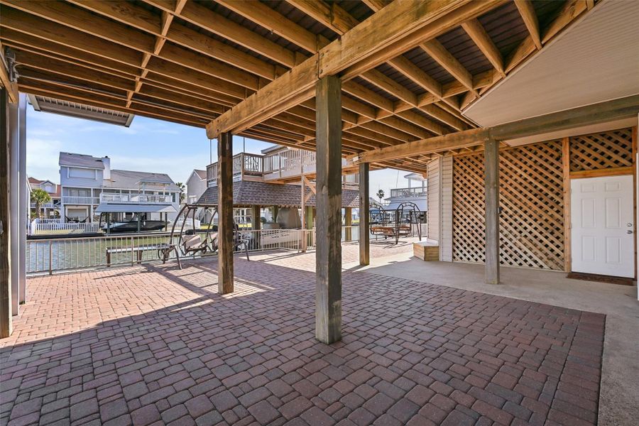 Community amenities in , Galveston (Image 31).