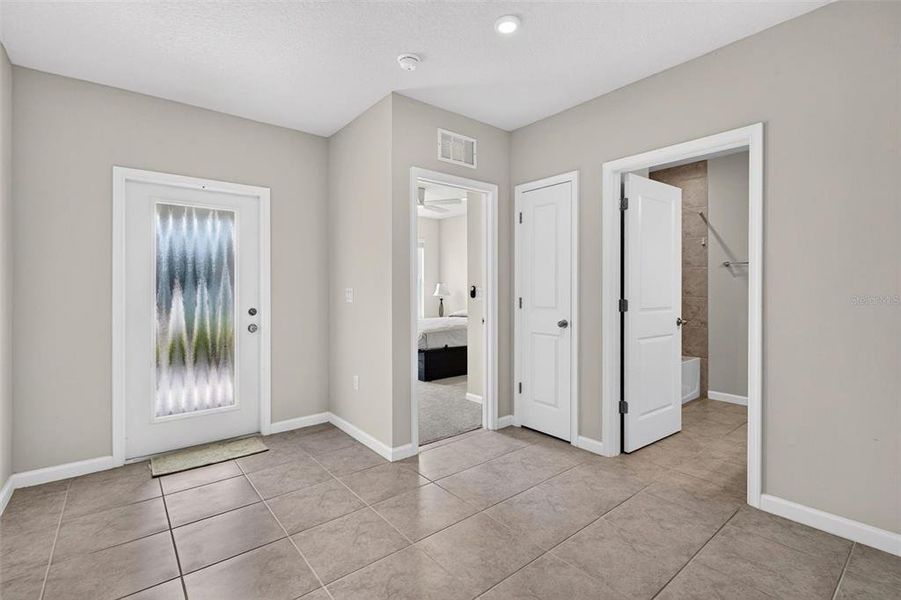 Spacious, unfurnished interior of a new home in , Daytona Beach (Image 24). Spacious, unfurnished interior of a new home in , Daytona Beach (Image 24).