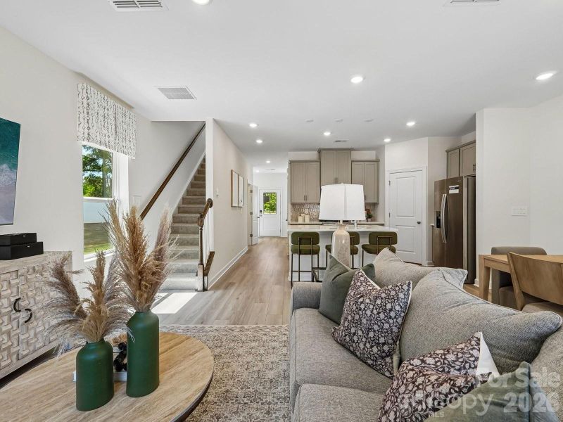 Photo is not of the actual home, but is an inspirational photo of builder’s model home and may depict options, furnishings, and/or decorator features that are not included Photo is not of the actual home, but is an inspirational photo of builder’s model home and may depict options, furnishings, and/or decorator features that are not included