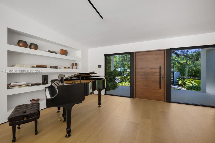 Furnished interior view inside a new home in , Coral Gables (Image 5).