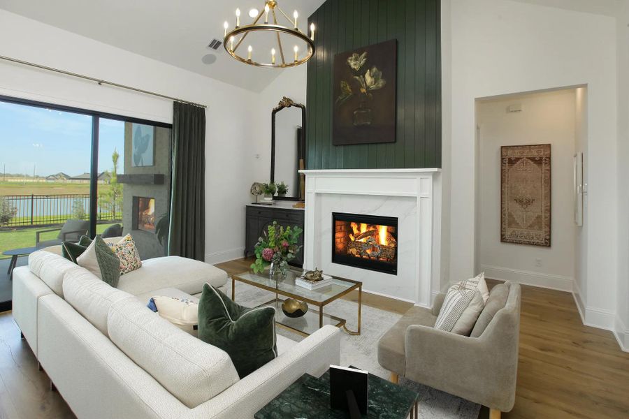 Overlook E Family Room