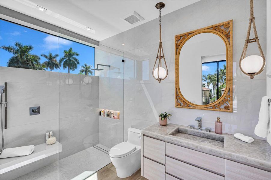 Furnished interior view inside a new home in , Fort Lauderdale (Image 49). Furnished interior view inside a new home in , Fort Lauderdale (Image 49).