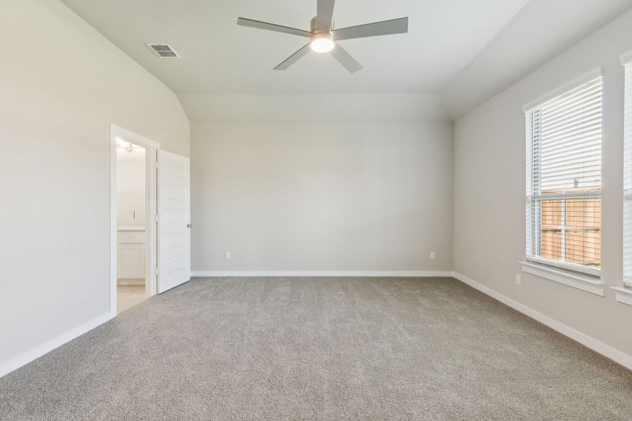 Representative unfurnished interior of a home built from the Stanley II | Ventana by Trophy Signature Homes in Ventana, Fort Worth (Image 31).